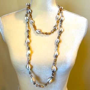 Natural sea shell necklace